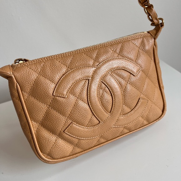 Chanel timeless caviar shoulder bag - Picture 2 of 16